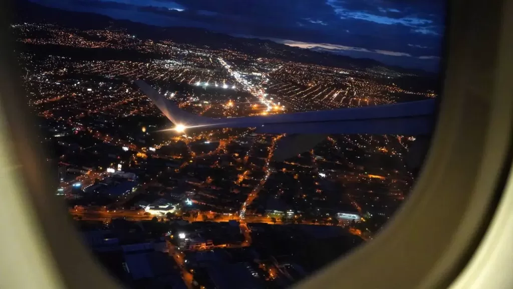 Can A Plane Take Off In The Rain? Bad Weather Flying - All Roads Lead To  Italy